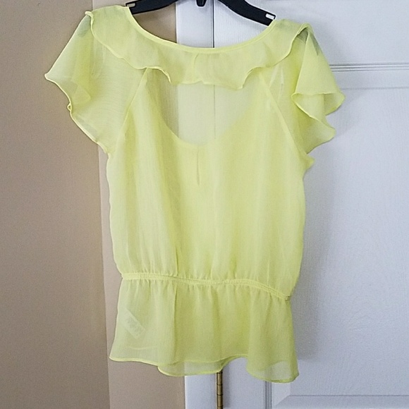 Soft and flowy top from Forever 21, size small - Picture 2 of 4